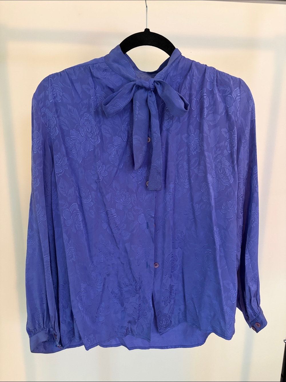 Halston III Vintage 100% Silk Bow Blouse